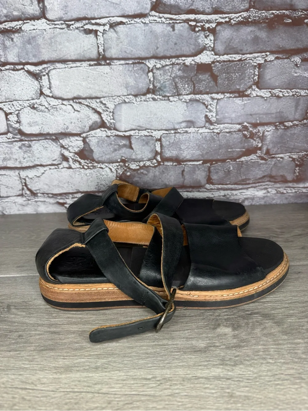 P.Monjo Black Leather Boho Ankle Strappy Platform Sandals Women Sz 40EU/9.5M US